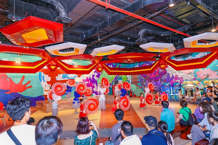 Sun World Ha Long trình diễn các tiết mục hấp dẫn chào đón du khách kỳ nghỉ 2/9.